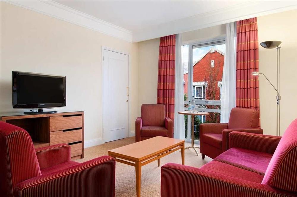Bromsgrove Hotel And Spa Room photo